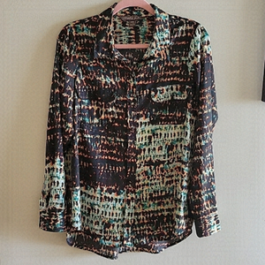 𝅺CHARLIE JADE Long Sleeve Buttondown Shirt  M